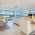 Ramarin Iii With Infinity Heated Pool, Jacuzzi And Sauna By The Sea In Rogoznica (Sibenik-Knin)
