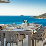 Ramarin Iii With Infinity Heated Pool, Jacuzzi And Sauna By The Sea In