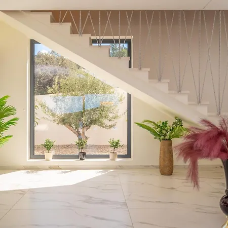 Villa Ramarin Iii With Infinity Heated Pool, Jacuzzi And Sauna By The Sea In Rogoznica (Sibenik-Knin)