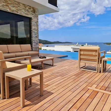 Villa Ramarin Iii With Infinity Heated Pool, Jacuzzi And Sauna By The Sea In Rogoznica (Sibenik-Knin)