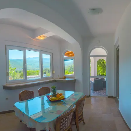 Villa Divina With Pool * روغوزنيكا